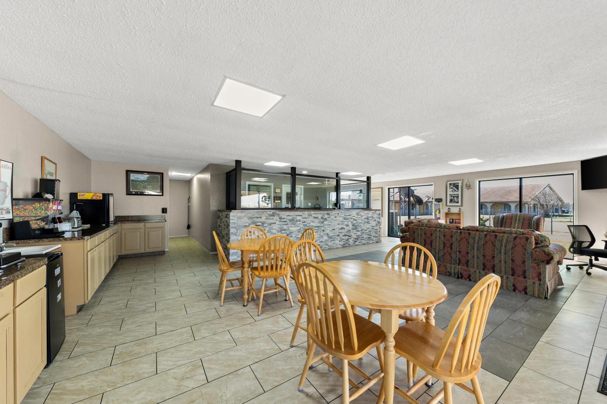 Americas Best Value Inn Bonham Eksteriør bilde